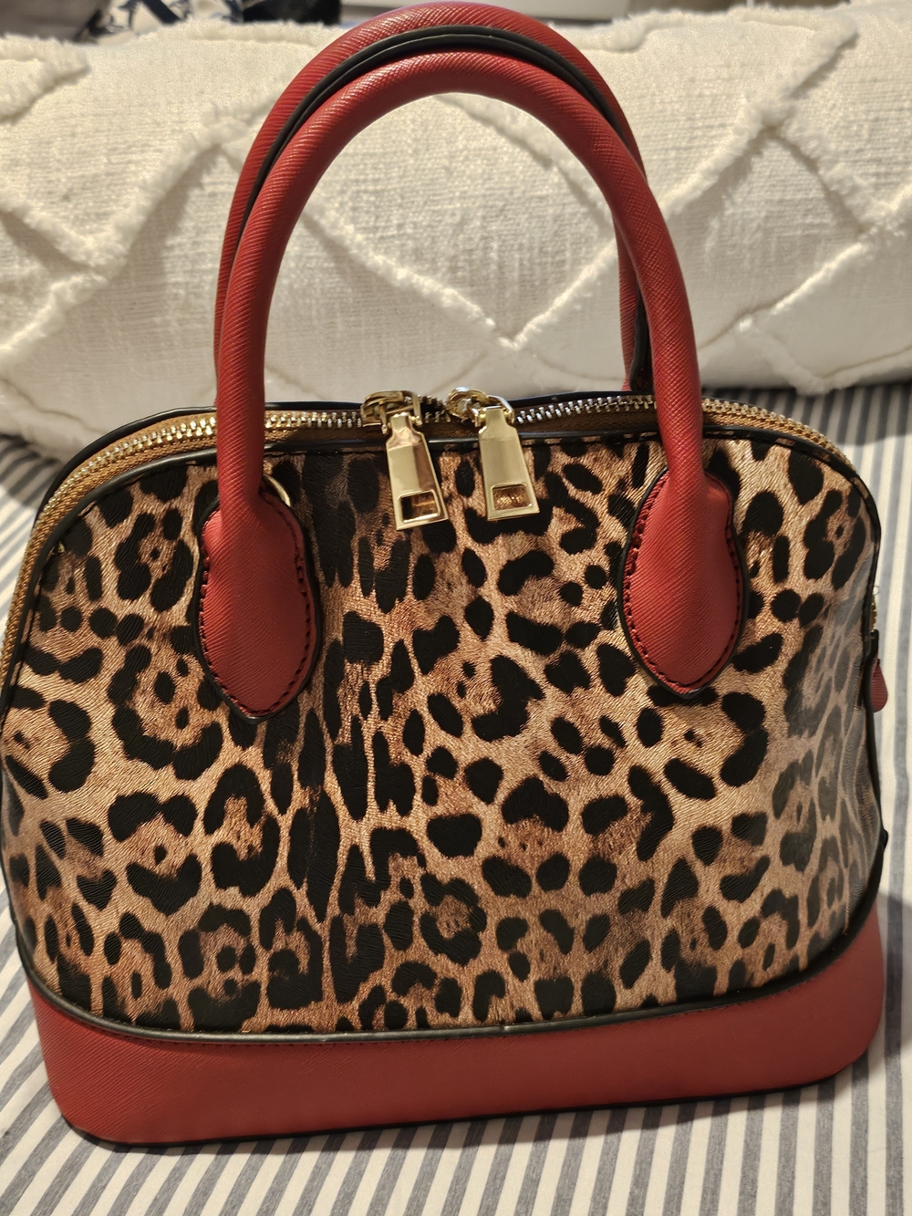 Leopard Print Satchel Handbag with Red Trim - Picture 2 of 8